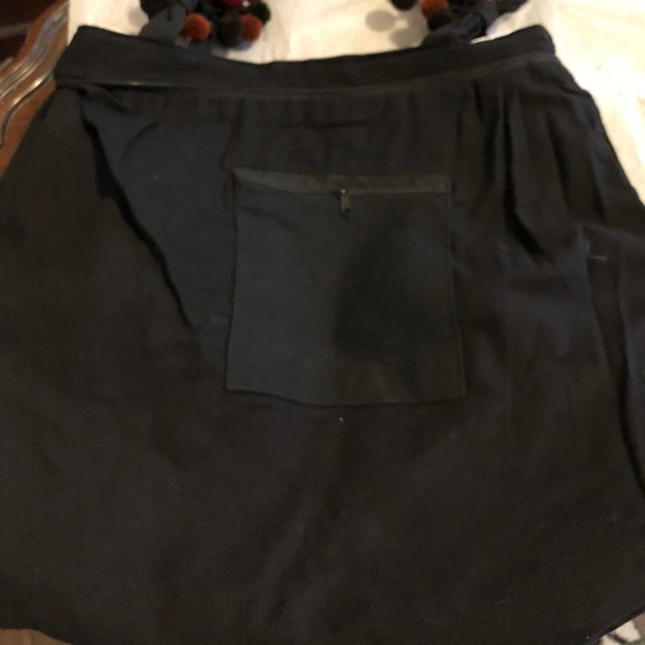 Cambodia artisanal embroidered big floral tote - Picture 4 of 8